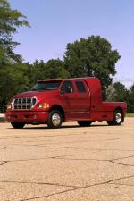 Ford F-650 2001 года
